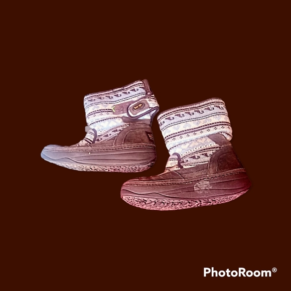 Women's Tone up Skechers Boots - Picture 6 of 6